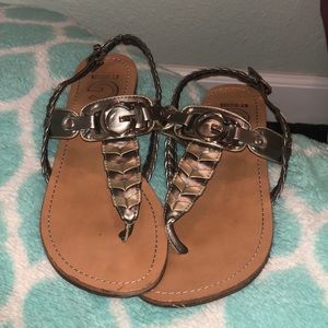 Guess sandals
